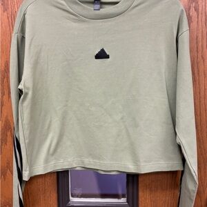 NWT Adidas Green Boxy Crop Long Sleeve Sweatshirt